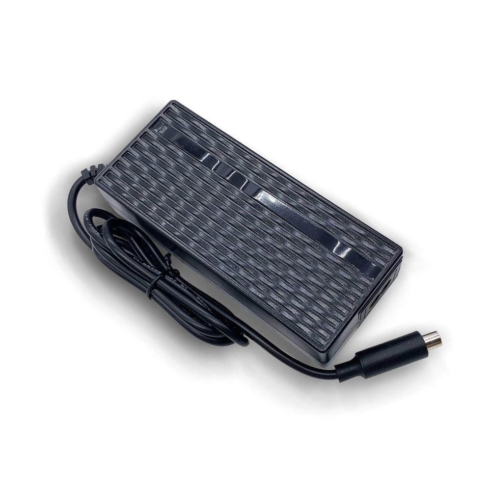 GREEN220.fr » Chargeur secteur pour gyroroue Inmotion V13