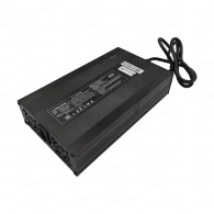 Chargeur pour gyroroue Kingsong F18